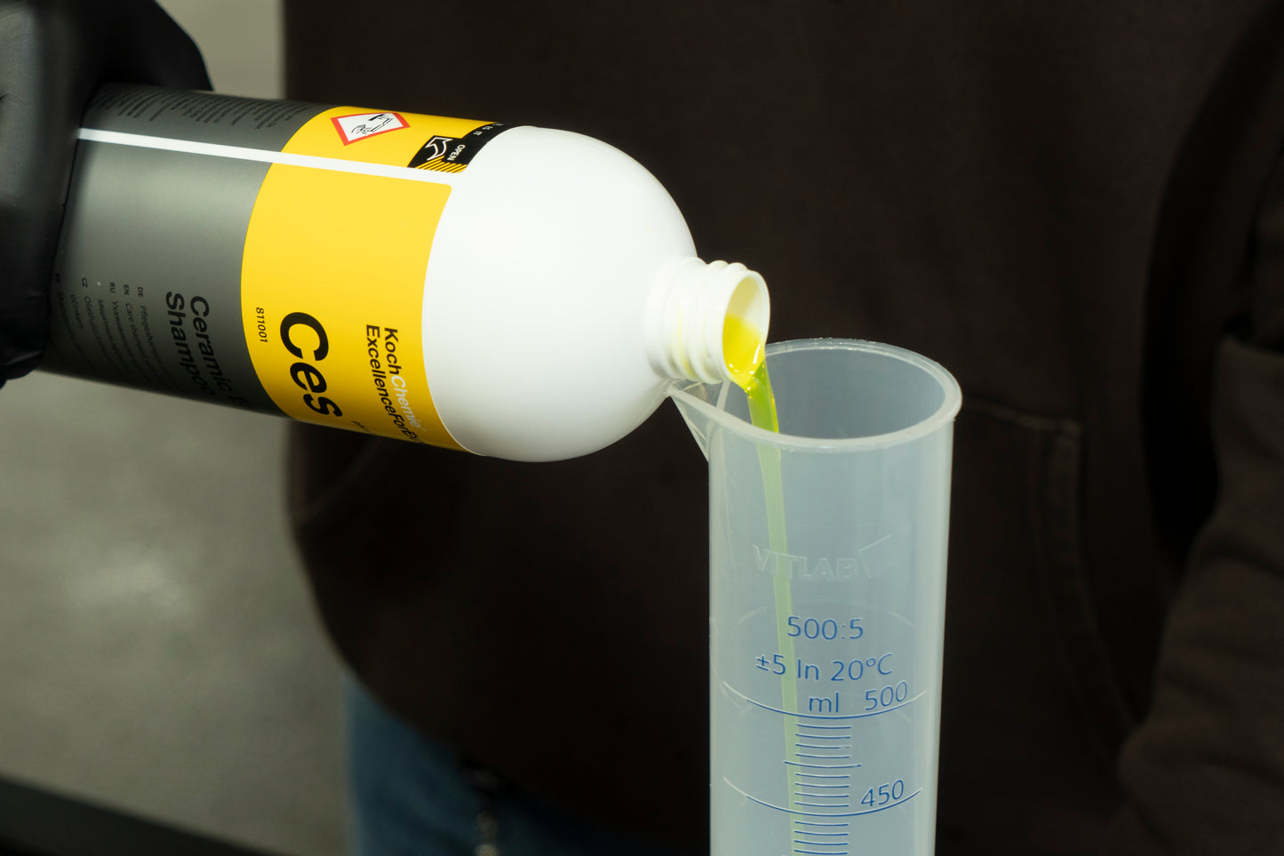 【Ces】セラミックエフェクトシャンプー1L｜コッホケミー